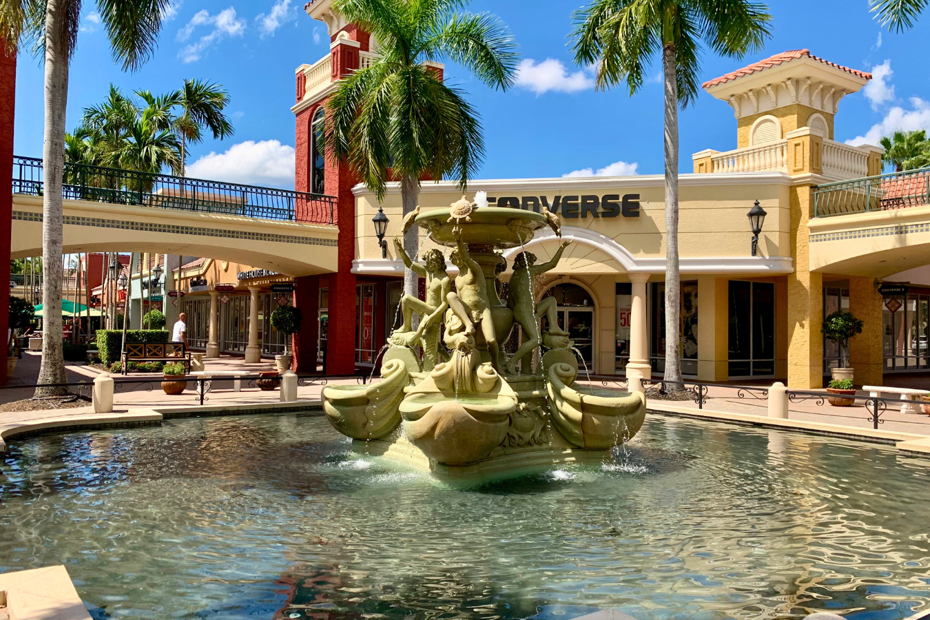 The Best Things to Do at Miromar Outlets in Estero (Hint: It’s not Shopping)