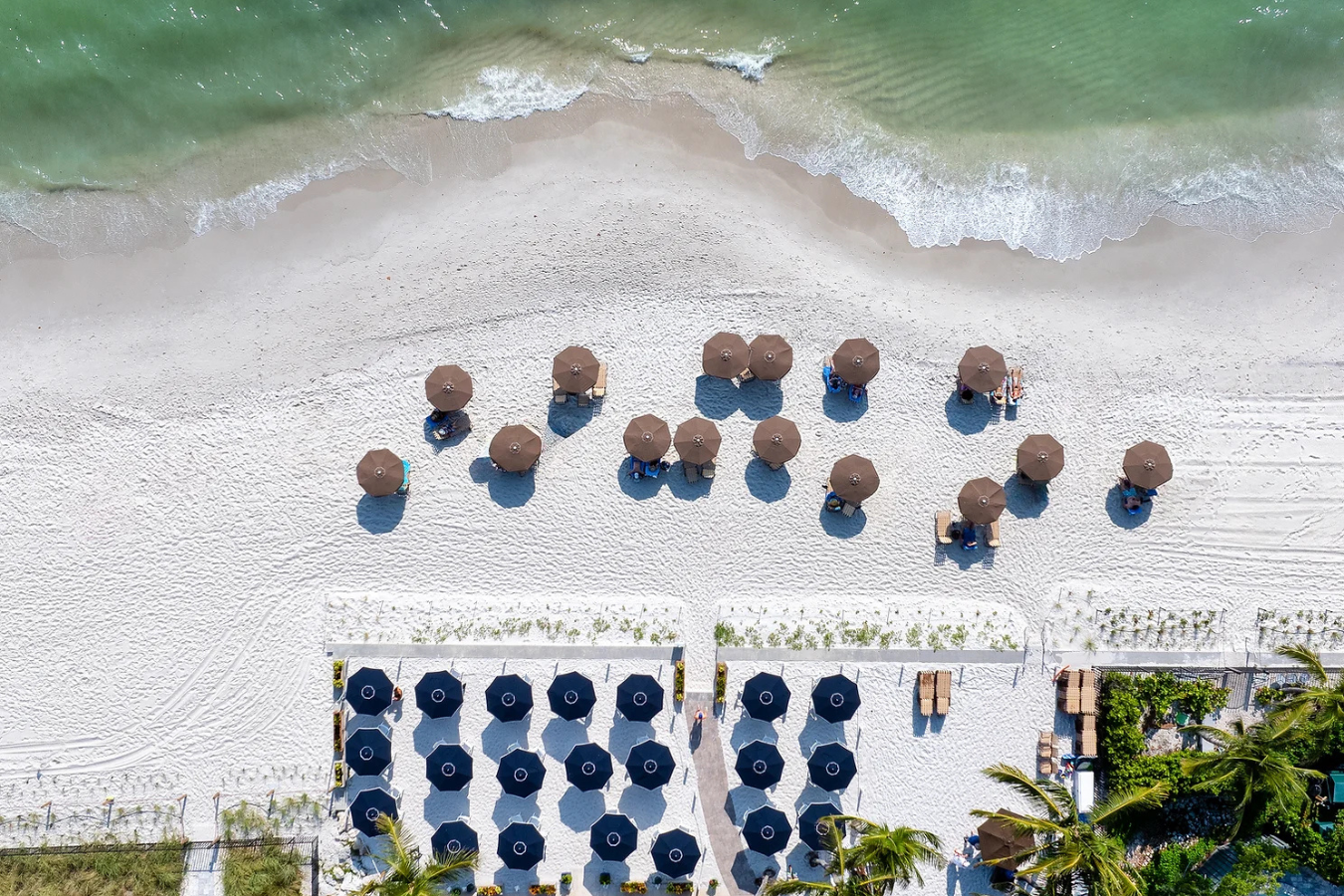 Beach dining at the Turtle Club in Naples Florida